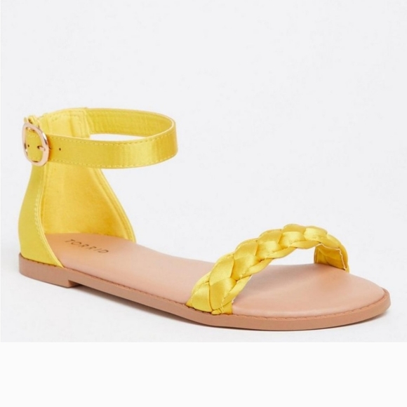 Torrid yellow satin sandals - Picture 2 of 6